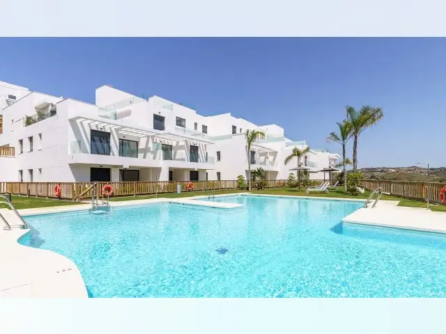 Apartamento 3 Dormitorios Mijas Costa Piscina Garaje Jardin