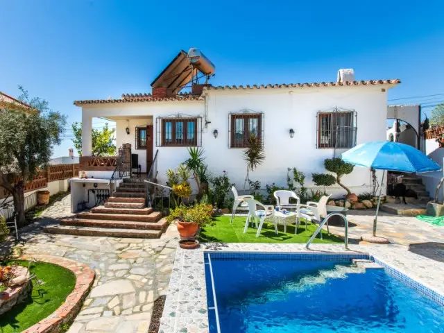 Casa Rural 3 Dormitorios Nerja Alquiler Vacacional