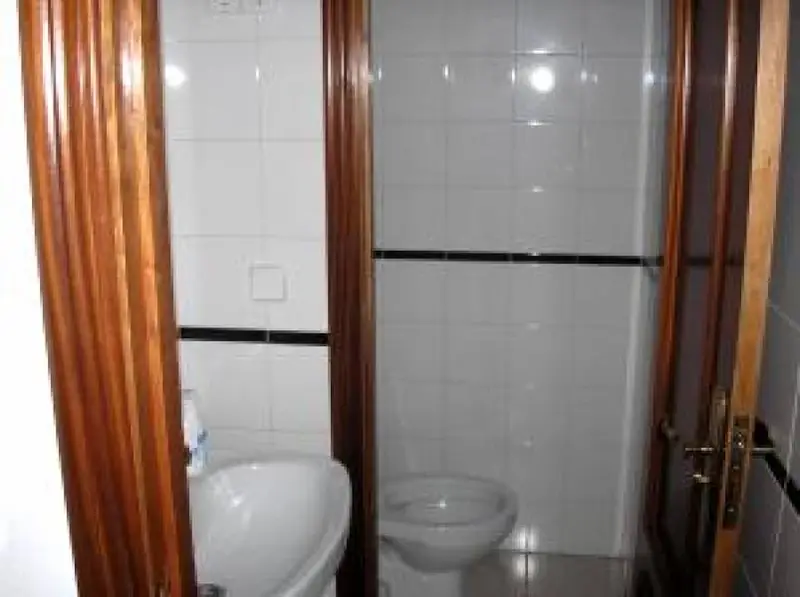 Venta Local Comercial Reformado Huerta Del Rey Valladolid