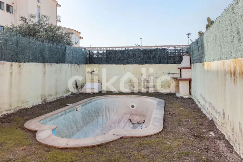 Piso en venta en Torredembarra Tarragona 293m2 5 dormitorios 3 baños