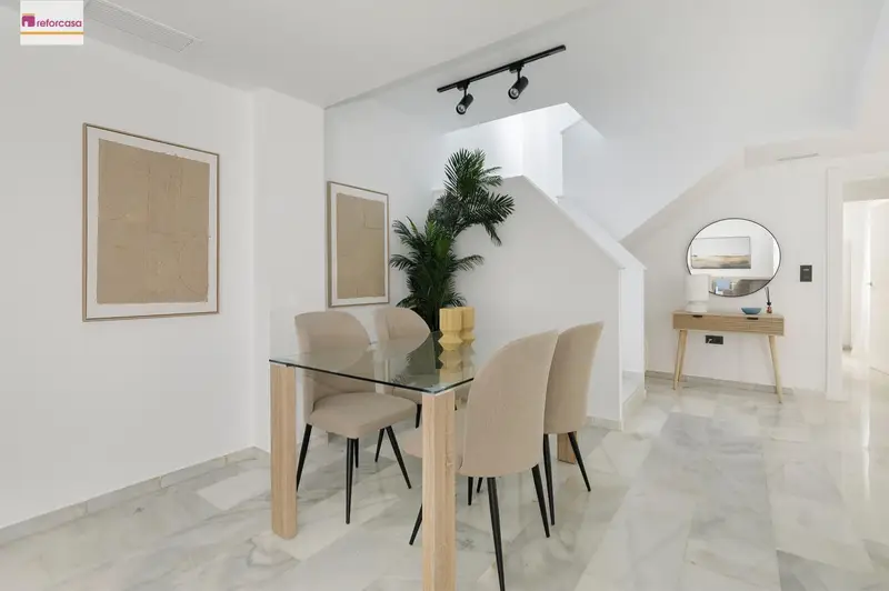 Venta Ático lujoso en Constitucion, Granada - Ref: 05463