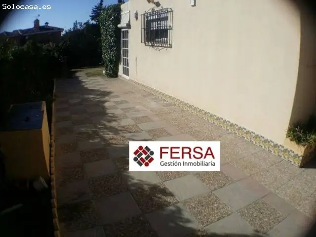 Fersa Inmobiliaria Comercializa En Exclusiva Chalet Pareado En El Aguila