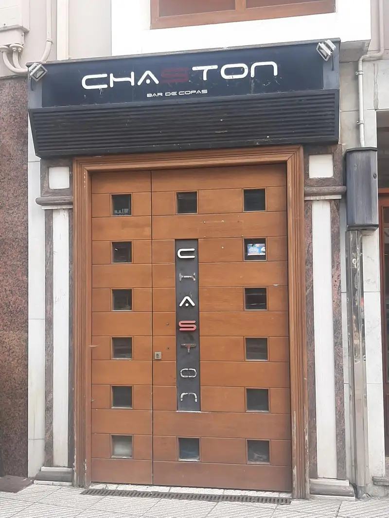 Venta Local Comercial Navia 239m2