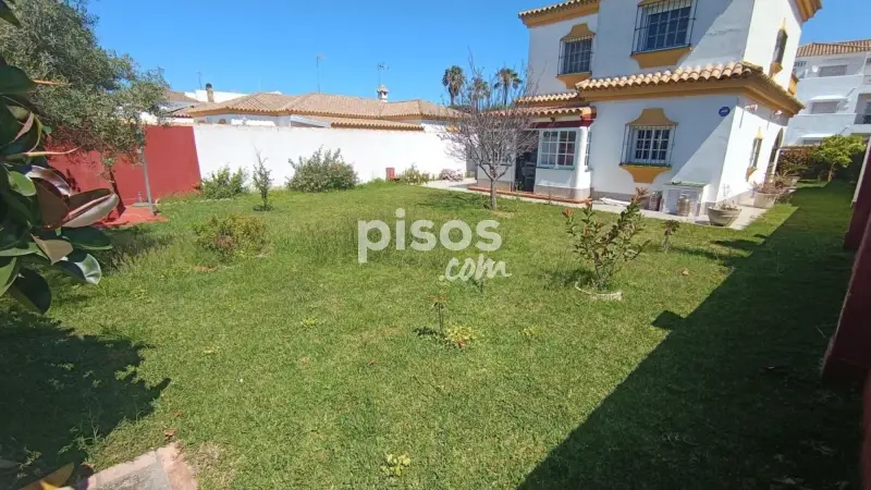 Chalet en Costa Sancti Petri cerca de la playa La Barrosa