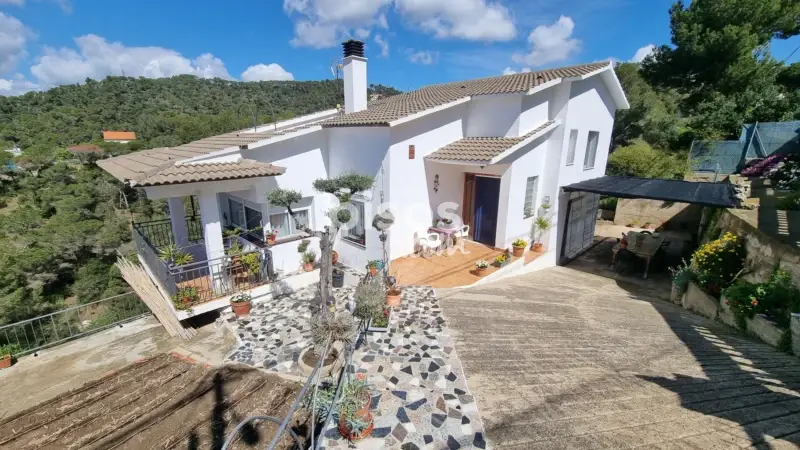 Casa en venta en Carrer del Milfulles