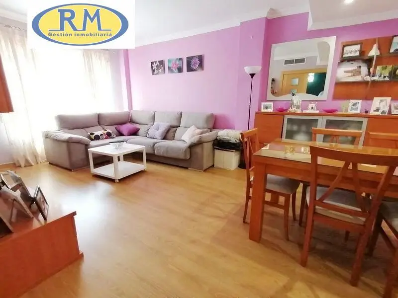 Venta Adosado 4 Plantas Nuevo Caceres 246m2