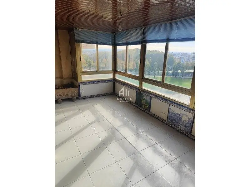Venta Piso con Vistas en Ferran - 5 Habitaciones - 241m²