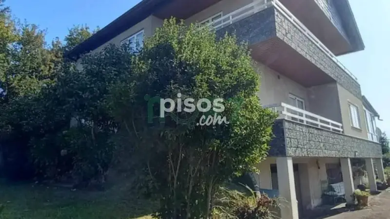 Chalet en Venta cerca de Ourense 5 Dormitorios 3 Baños