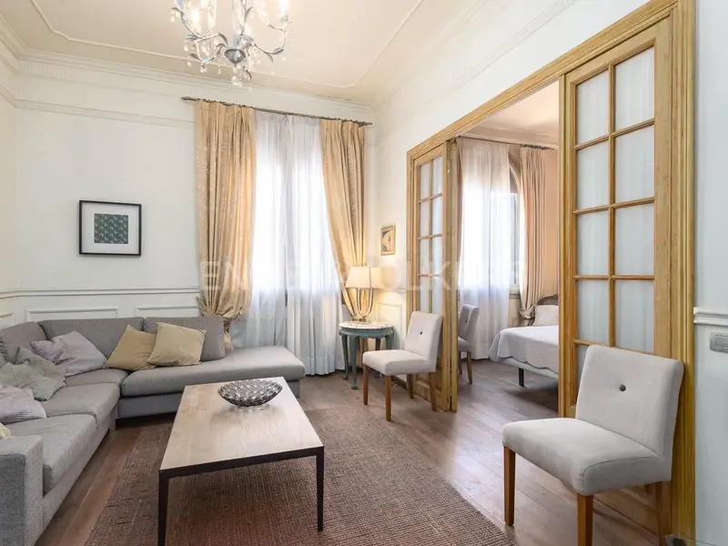 Apartamento en Alquiler Barrio Gótico 143m² 3 Dormitorios