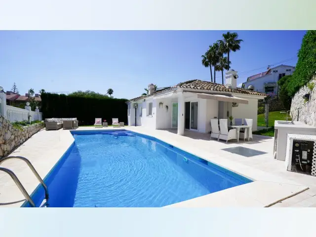 Casa Villa 3 Dormitorios Alquiler El Faro España