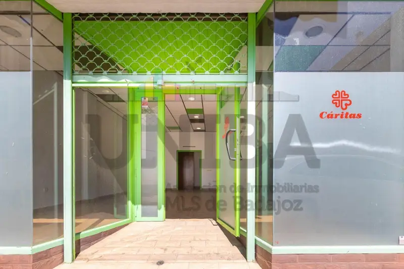 Venta Local Comercial Montijo