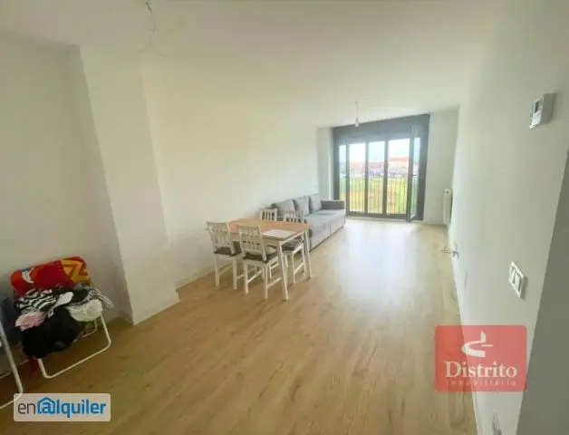 Alquiler Piso Peñacastillo 2 Dormitorios Garaje Trastero