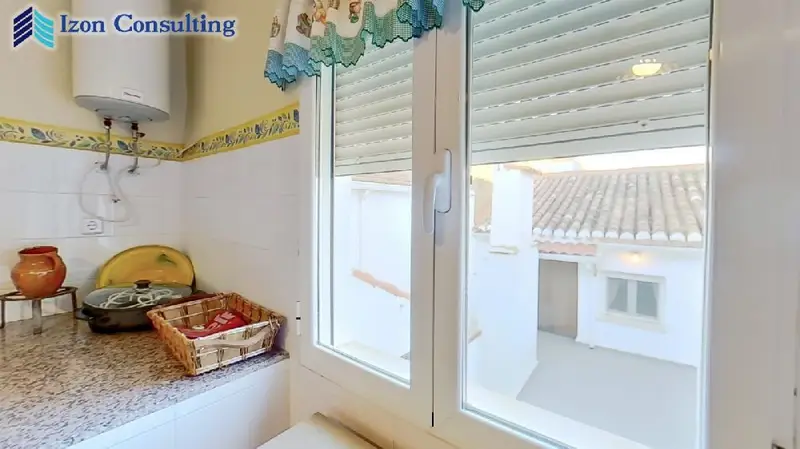 Venta Casa Antigua Reformada con Terraza en Balazote