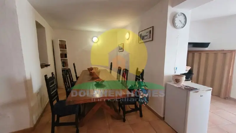 Venta Casa Rural con Terraza en Palomar 4 Dormitorios 3 Banos