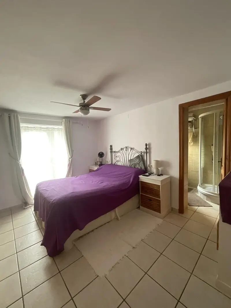 Villa en Benissa con 6 Dormitorios y 4 Baños