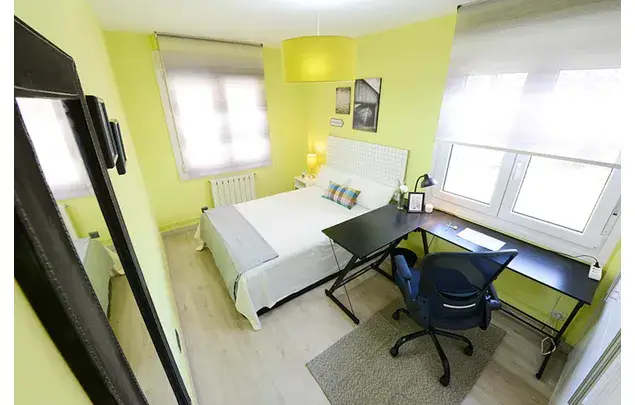 Habitaci	ón 72m	² Bilbao Estancia Media Larga