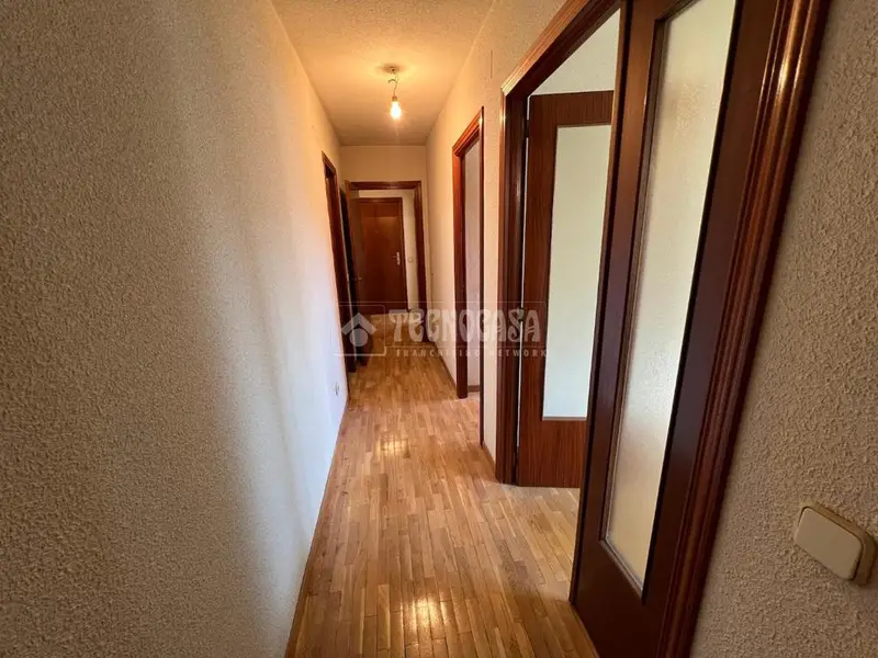 Piso en venta en Reyes Catolicos - Rinconada - Venecia
