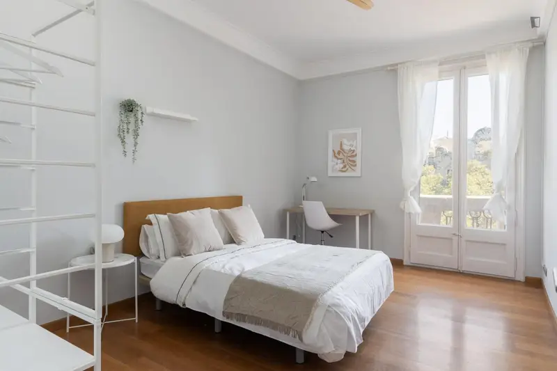 Coliving Gran Via Les Corts Habitaciones Amuebladas Barcelona