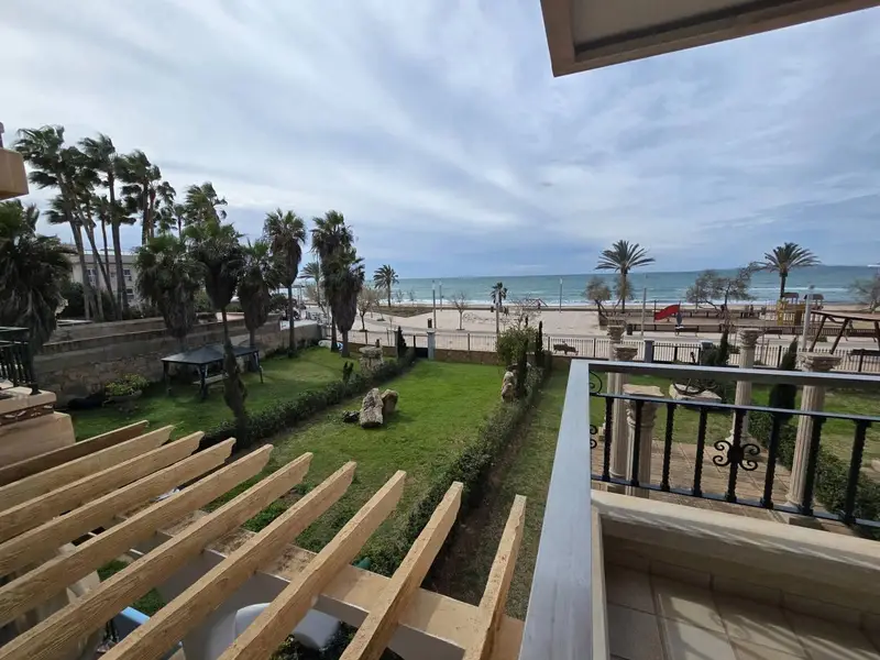 Piso en Alquiler Es Molinar Vistas al Mar Cocina 45m2 Terraza Garaje