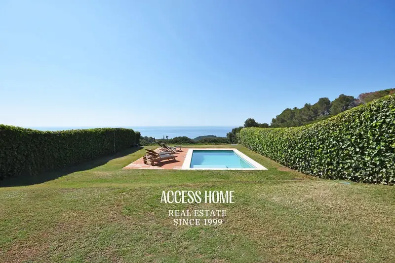 Casa en Supermaresme con Vistas al Mar y Piscina