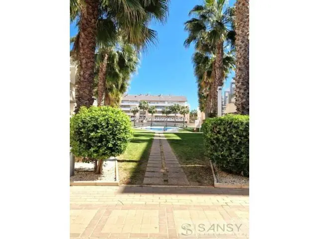 Apartamento en Venta Denia Alicante 2 Dormitorios 2 Baños Piscina