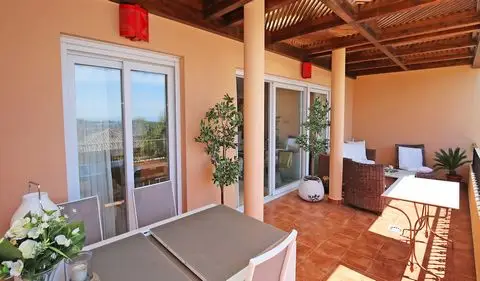 Atico de Lujo en Nueva Andalucia Marbella