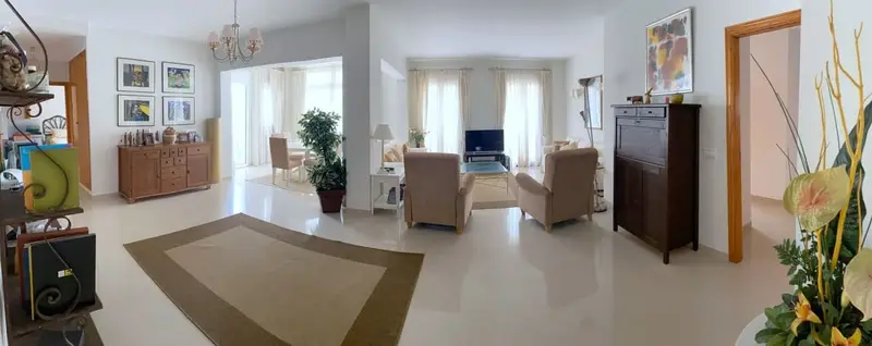Piso en Venta Santa Ponsa 3 Dormitorios 3 Banos Piscina