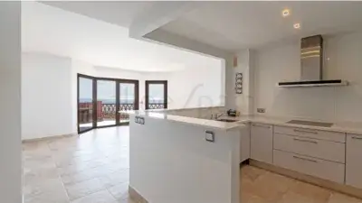 Atico Duplex en El Higueron La Capellania con Vistas al Mar