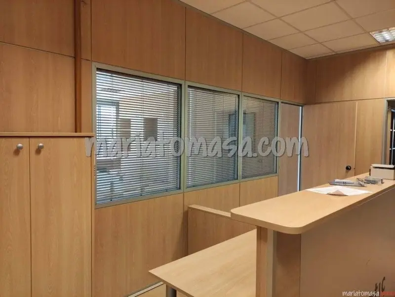 Oficina en venta Derio Vizcaya 305m2 Equipada