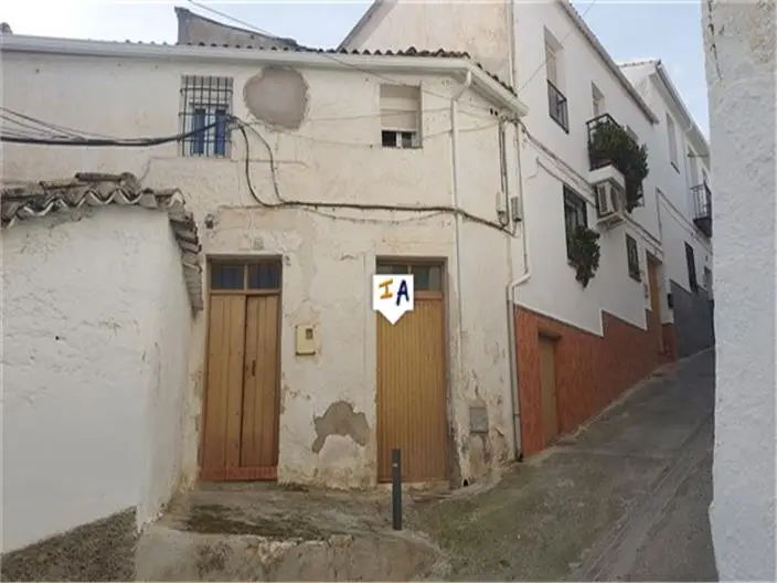 Casa Adosada 5 Dormitorios Colomera Cerca Granada