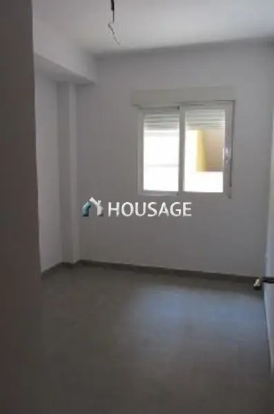 Piso en Venta en Villalonga Valencia