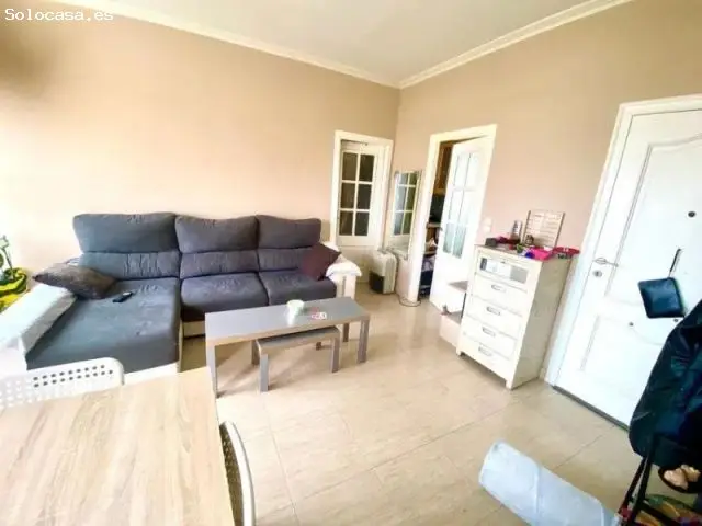 Se Vende Piso Luminoso en Ferrol con 3 Dormitorios y Trastero