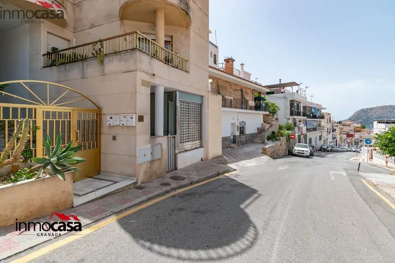 Apartamento en venta La Herradura 2 dormitorios terraza vistas al mar