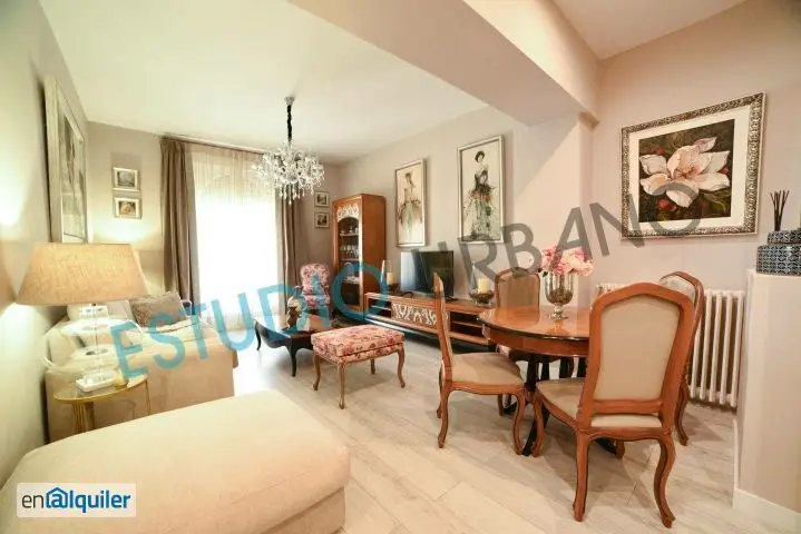 Piso en Salamanca Centro 120m2 3 Dorm 2 Baños