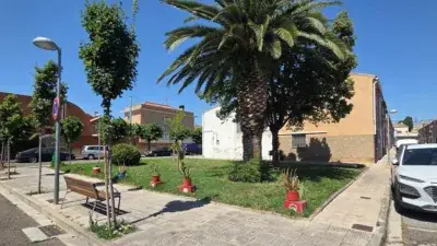 Casa en Venta en Barrio de Lourdes Tudela Para Reformar