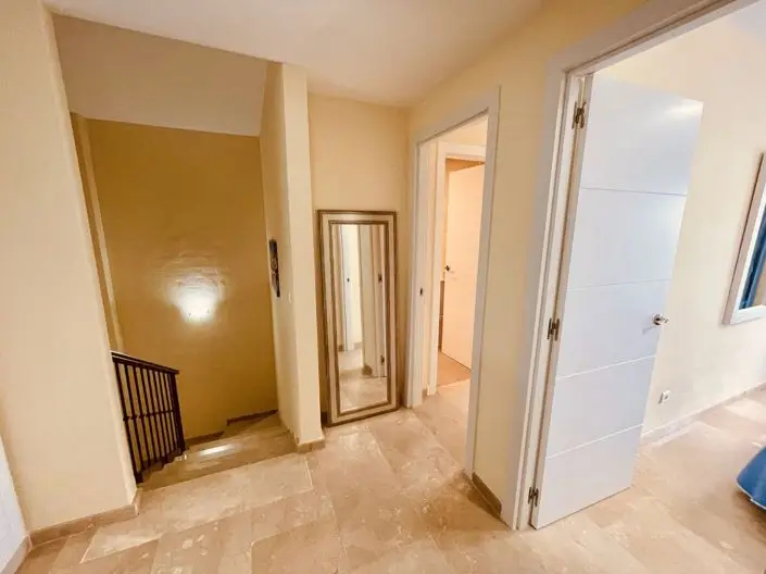 Apartamento en La Duquesa 2 Dormitorios Primera Linea de Playa