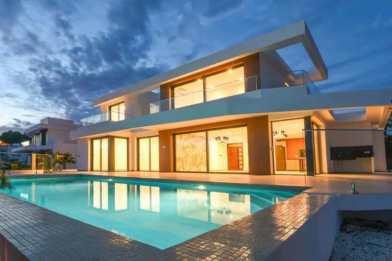 Villa 4 Dormitorios Lujo Moraira Piscina Privada