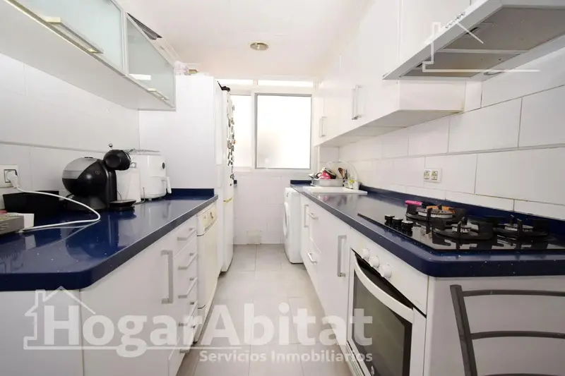Piso en venta en Cabanyal Canyamelar Valencia cerca de la playa