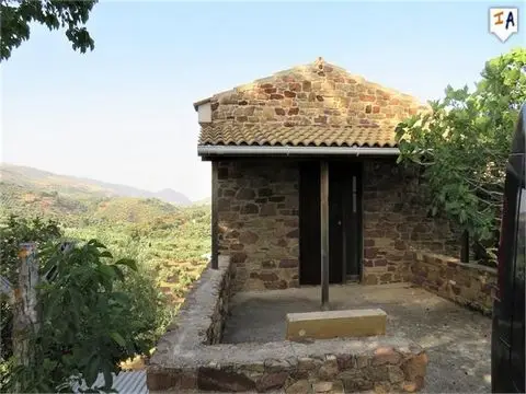 Casa Rural con Vistas Panorámicas 4 Dormitorios Huelma