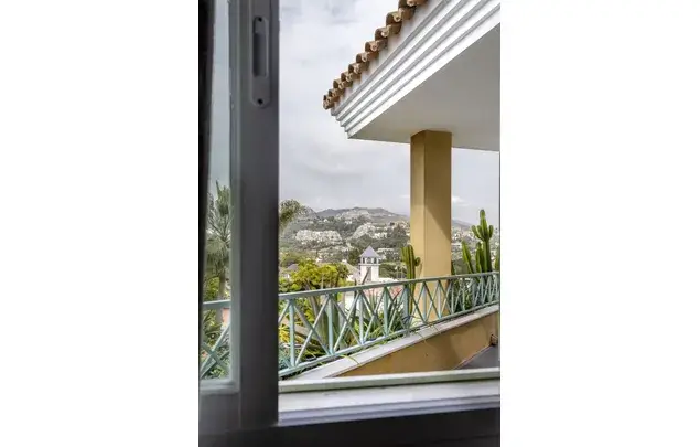 Alquiler Apartamento 3 Dormitorios Las Brisas Nueva Andalucia