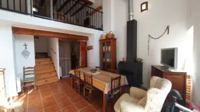 Casa en venta en Calle Medio, 3