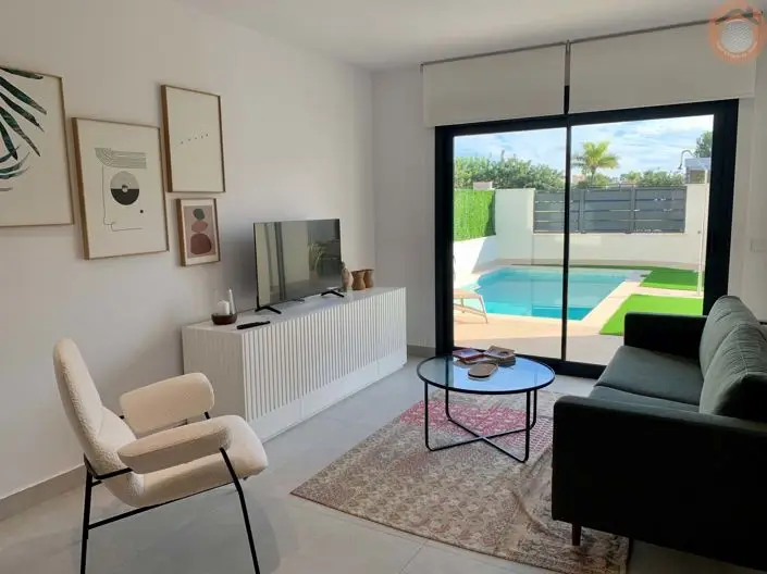 Villa 3 Dormitorios Roda Golf Piscina Privada
