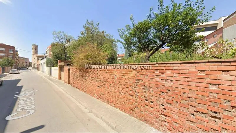 Solar Urbano en Vilanova del Cami para 12 Viviendas