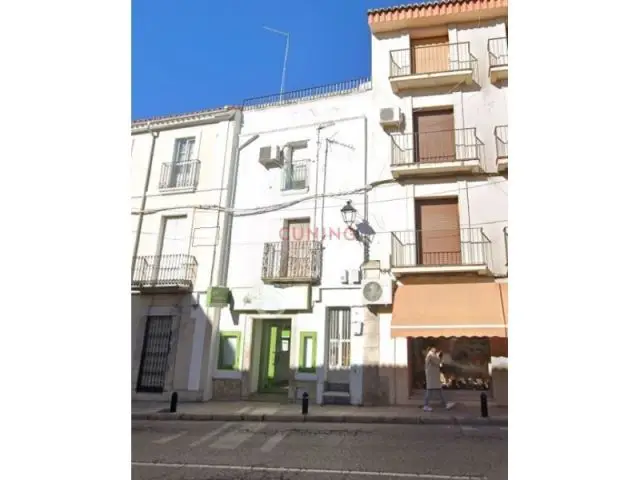 Venta De Piso Situado En La Localidad De Trujillo, Cáceres.