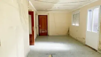 Casa pareada en venta en Calle de Huertas, 2