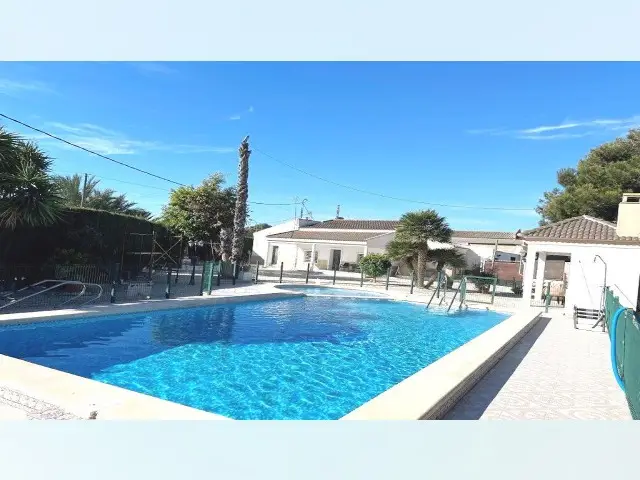 Casa Villa 4 Dormitorios Dolores Alicante