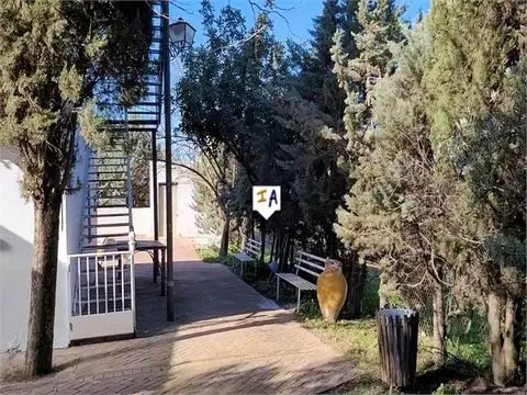Casa Rural con Piscina y 3 Dormitorios en Osuna