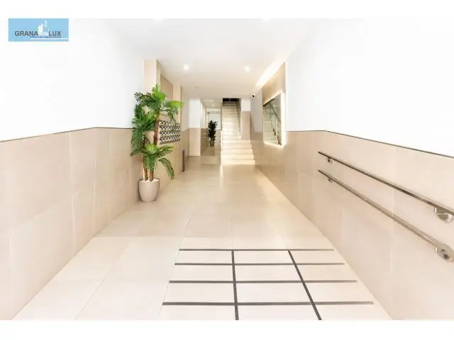 Piso 3 Dormitorios Armilla Metro Gran Oportunidad