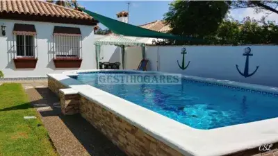 Chalet en Costa de Sancti Petri cerca de la playa