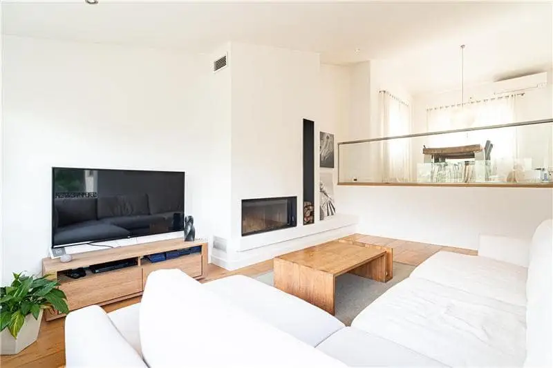 Chalet en Venta en Mallorca con Piscina y Vistas Panorámicas